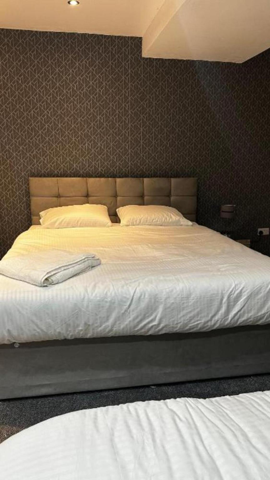 Oyo The Pleasant House Hotel Manchester Kültér fotó
